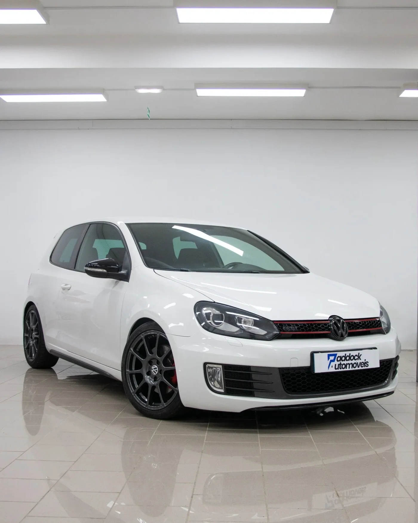 Gti6 exterior frente 34 01