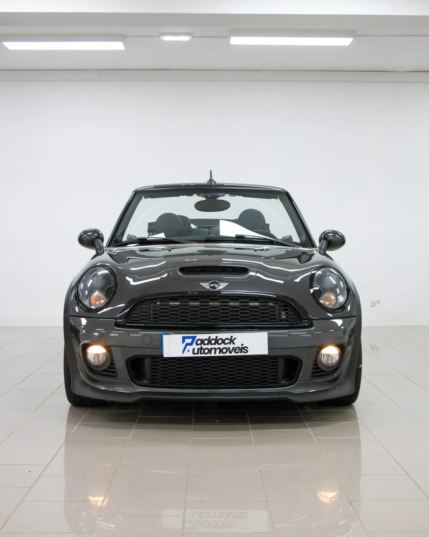 Mini exterior frente