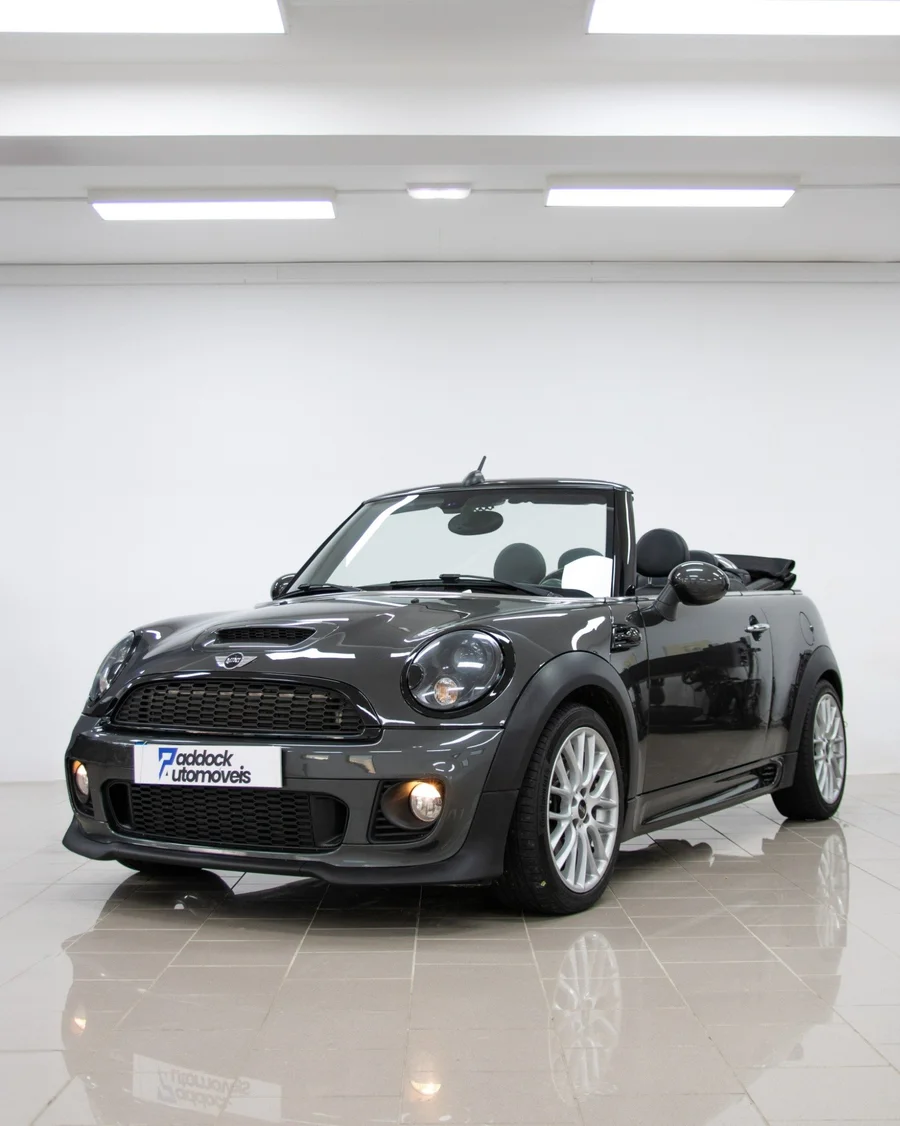 Mini exterior frente 34 01