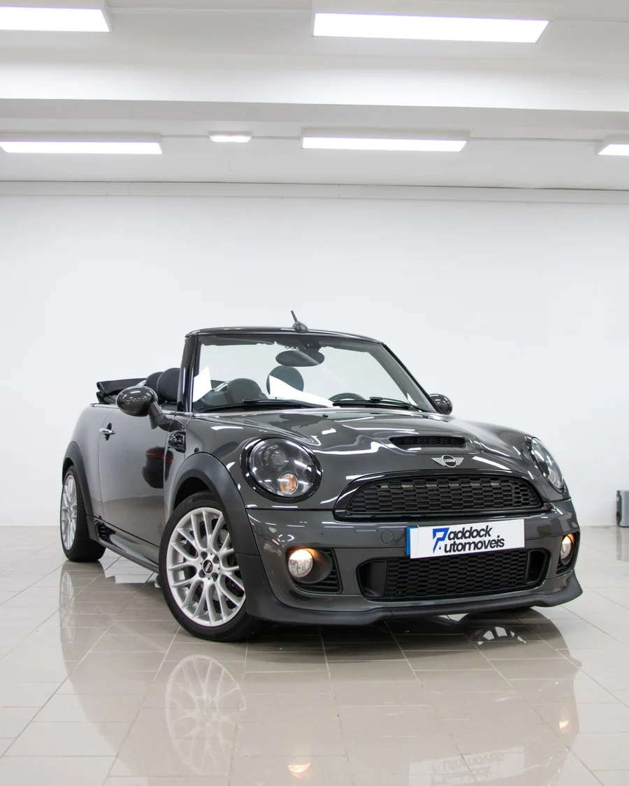 Mini exterior frente 34 02