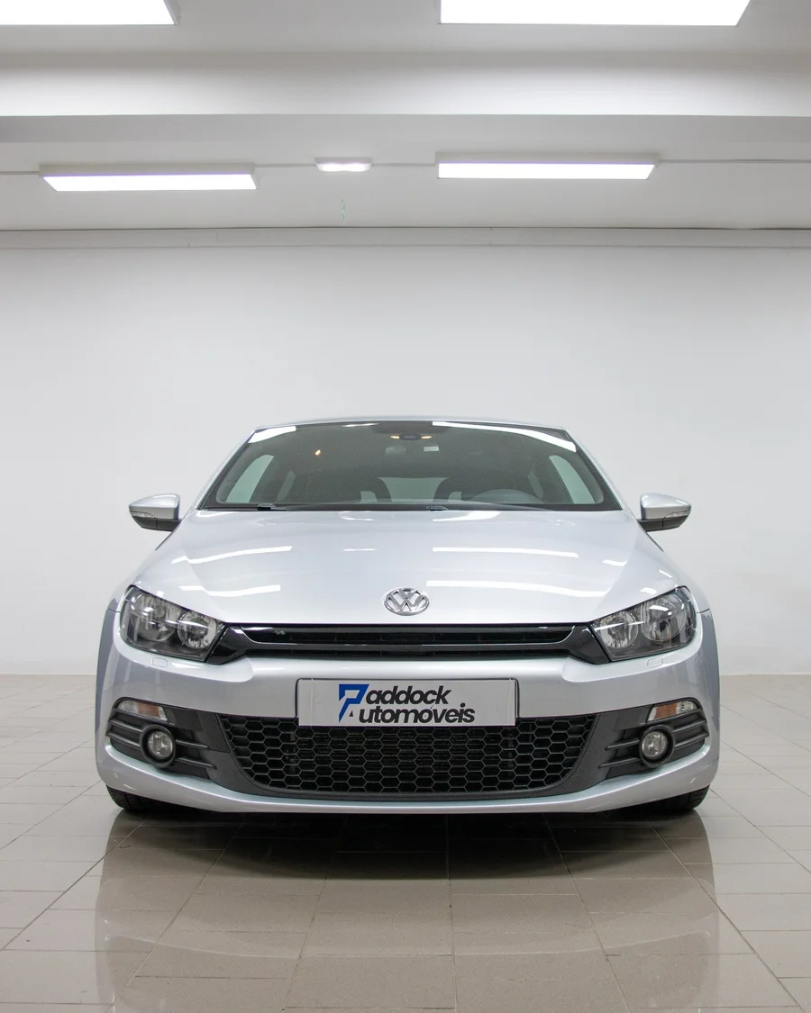 Scirocco exterior frente